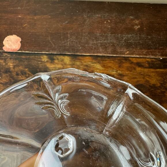 Fostoria baroque handled nappy dish Baroque pattern Clear Glass CHIPPED - Picture 3 of 10